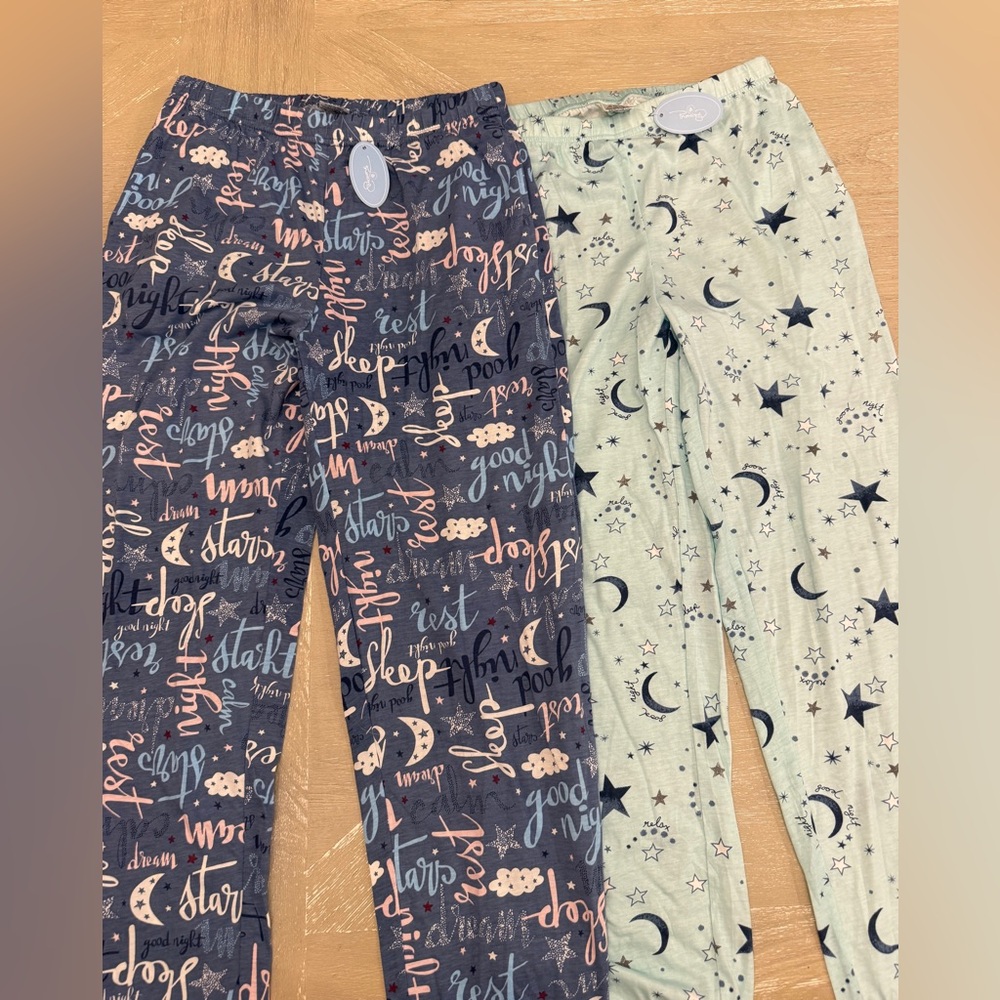 2 Women's Moon and Stars Pajama Pants NWT